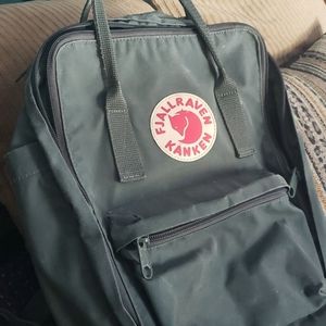 FJALLRAVEN BACKPACK